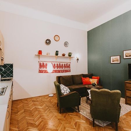 Budapest Folk Apartment 60Sm Spacious And Bright ภายนอก รูปภาพ