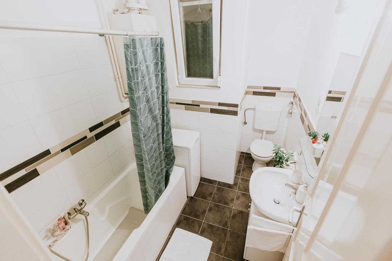 Budapest Folk Apartment 60Sm Spacious And Bright ภายนอก รูปภาพ