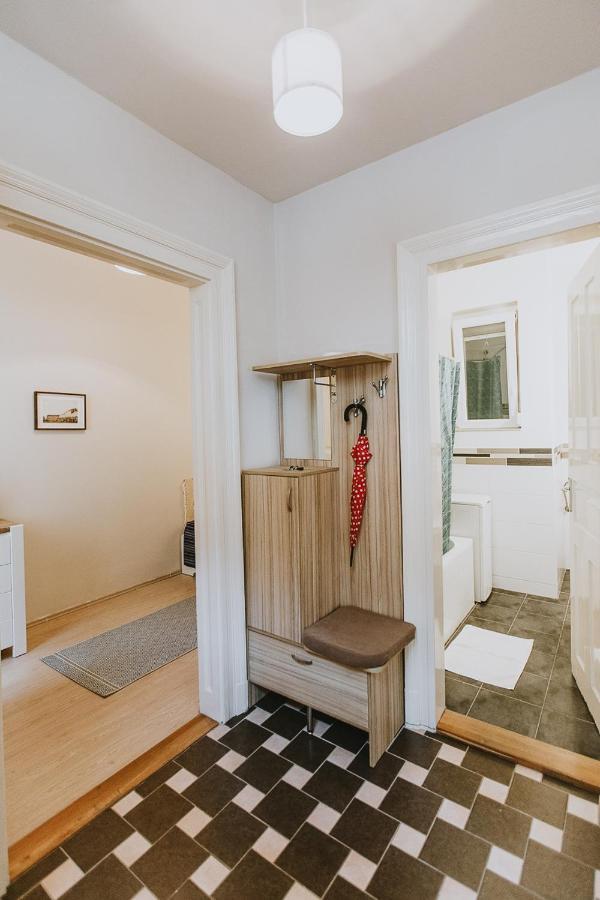 Budapest Folk Apartment 60Sm Spacious And Bright ภายนอก รูปภาพ