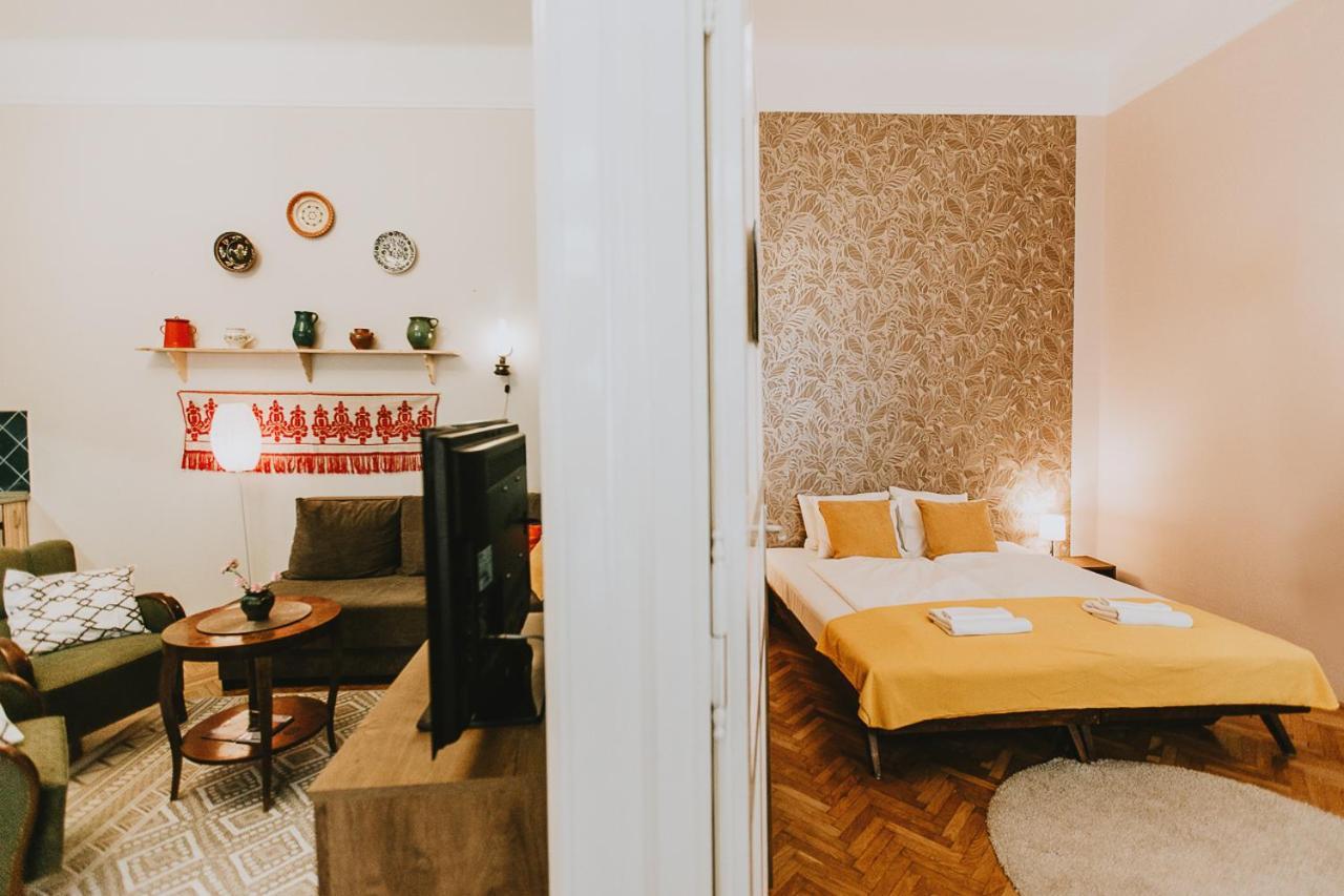 Budapest Folk Apartment 60Sm Spacious And Bright ภายนอก รูปภาพ