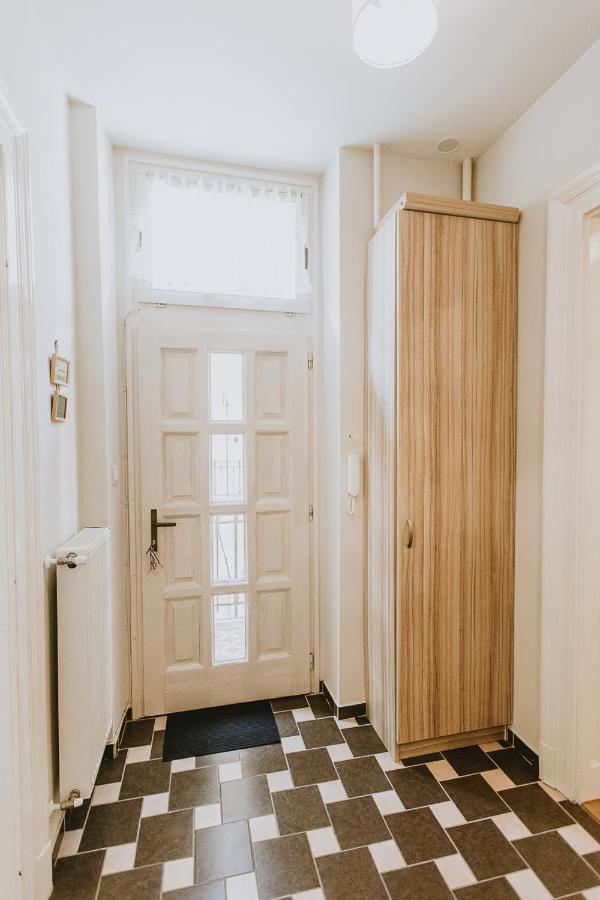 Budapest Folk Apartment 60Sm Spacious And Bright ภายนอก รูปภาพ